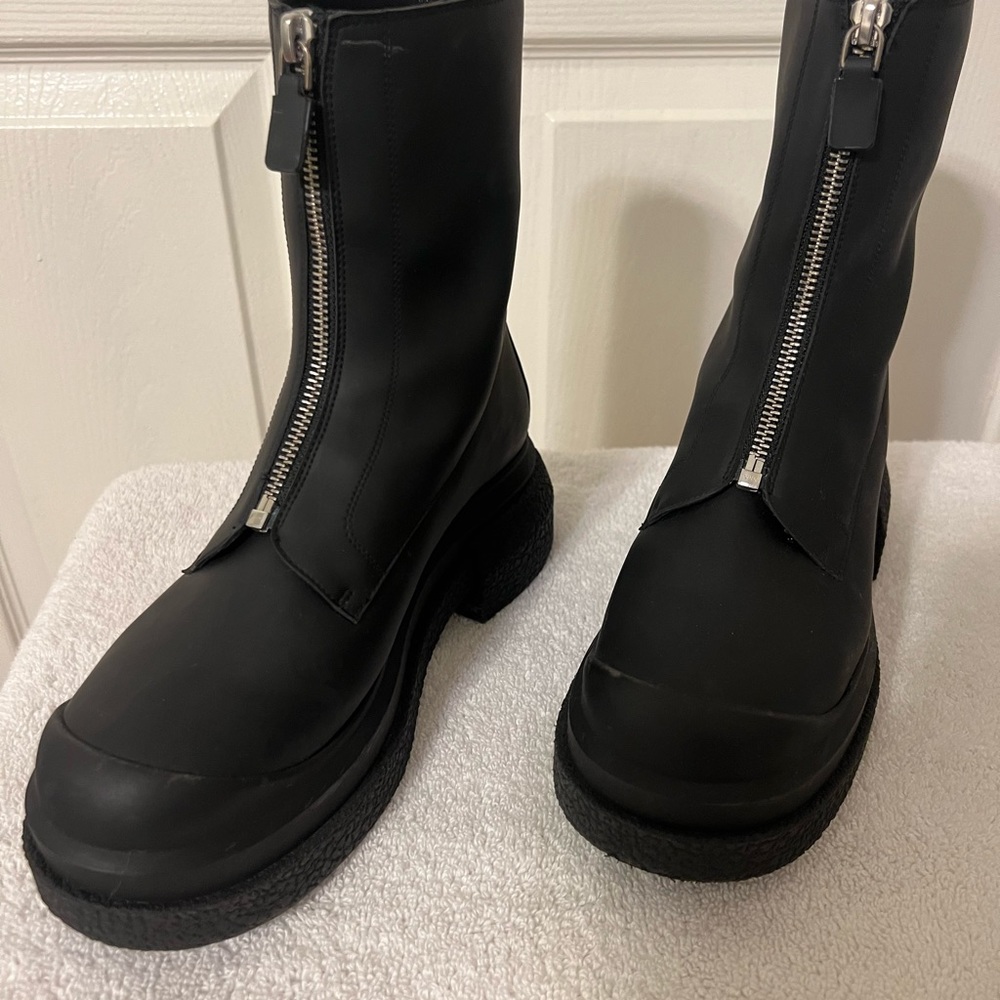 Stuart Weizman Ankle Boots - image 1